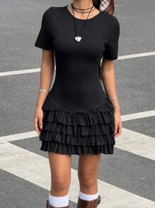 SHEIN EZwear Music Festival Women Outfits  Women's Black Crew Neck Short Sleeve Layered Ruffle Hem Fashionable Mini Dress - Black - View 1