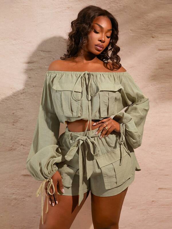 SHEIN SXY Plus Size Women Spring/Summer Dating Club Valentine's Day Wedding Elegant Green Woven Off-Shoulder Cargo Pockets Embellished Long Sleeve Crop Top With Drawstring Strap Design, Suitable For Everyday And Western Wear