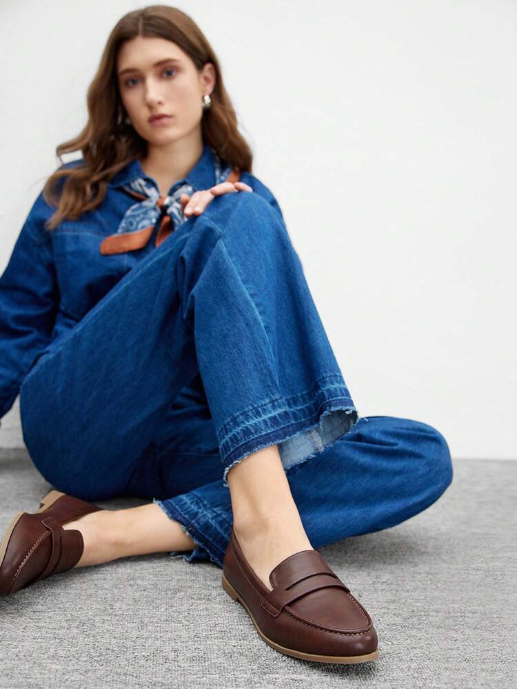 CUCCOO BIZCHIC Women's Round Toe Flat Casual Loafers, Classic Simple Comfortable Slip-On Shoes For Commuting, Work And Daily Wear For Christmas Spring Shoes