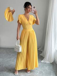 Breezaya 2pcs Set: Sexy V-Neck Ruffle Sleeve Blouse And High Waist Pleated Casual Pants - Yellow - View 1