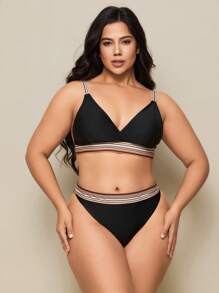 SHEIN Swim Ensemble de maillot de bain de plage rayé et patchwork pour grandes tailles,