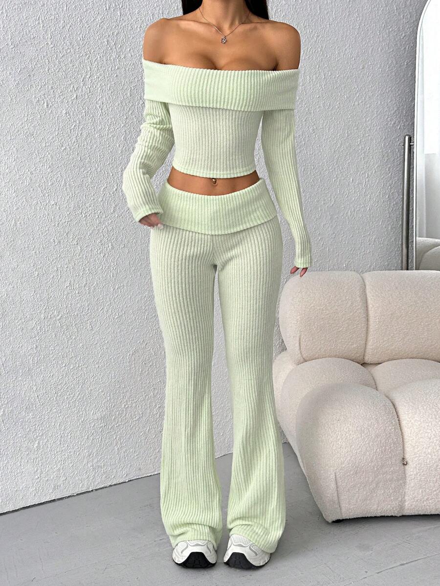Muchica Women's Solid Color Off-The-Shoulder Cropped Top And Flared Pants 2 Pieces Set - Green - View 1