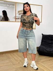 SHEIN EZwear Plus Size Women Translucent Round Neck Short Sleeve Printed Blouse - Multicolor - View 4