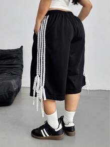 POPSWAY Plus Size Women's Spring/Summer Black Casual Sports Street Style Knit White Lace-Up Bermuda Shorts