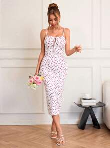 SHEIN VCAY Vestido de verano para vacaciones y citas, vestido con diseño delantero de encaje tejido fino, con estampado rojo y blanco de flores pequeñas, vestido de playa para vacaciones de verano, vestido para volver al colegio, vestido muy sencillo, vestido de oficina, vestido con aire "old money", vestido de profesora, vestido de cita, vestido para ir a bodas y fiestas con amigas en verano, vestido para ir a festivales de música, vestidos de verano para mujeres - Rojo y blanco - Ver 7