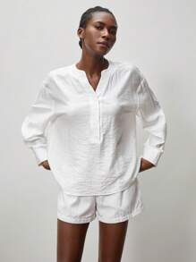 Lumivelle Áo sơ mi dài tay cổ chữ V rộng rãi, đơn giản, có vạt nửa - trắng - Xem 5