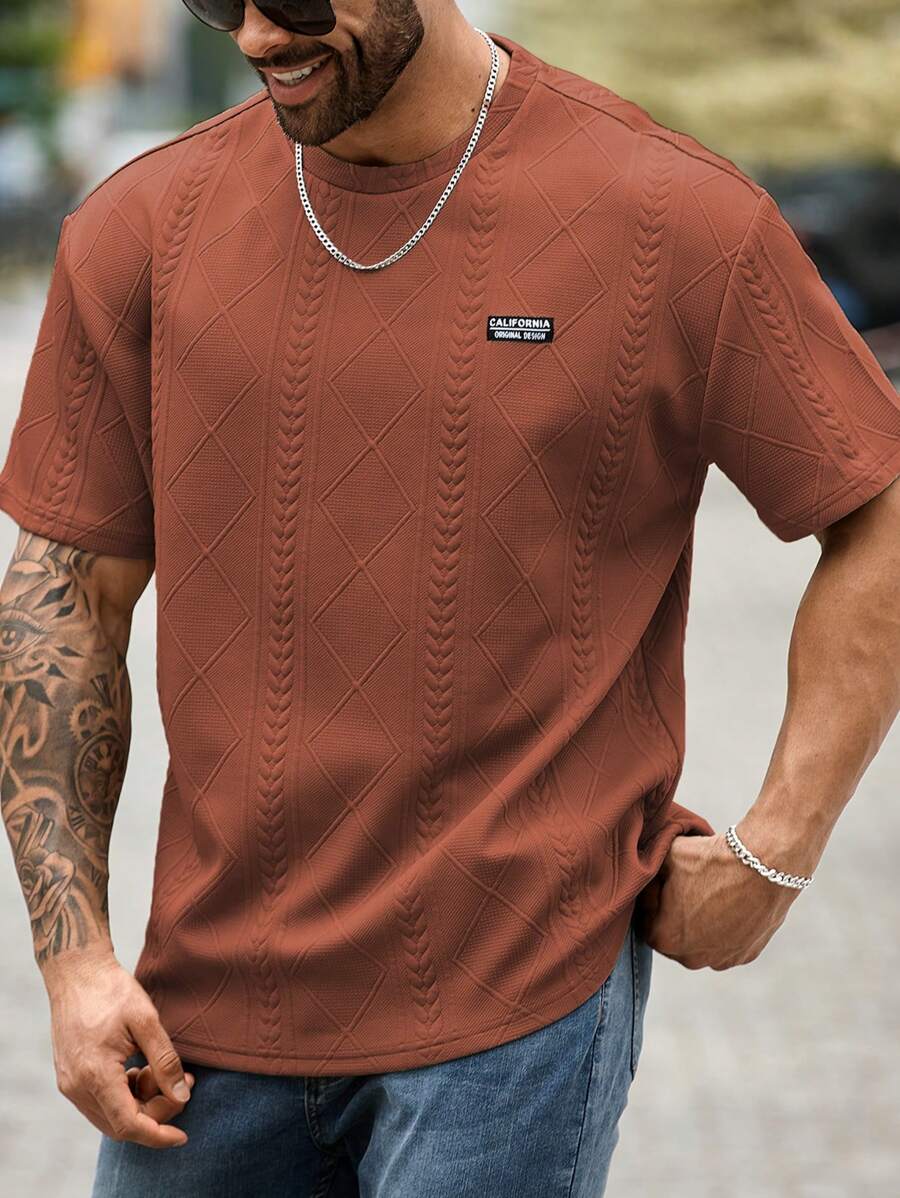 Manfinity Homme Áo thun tay ngắn họa tiết chữ thường cỡ lớn dành cho nam, mùa hè - Màu nâu Mocha - Xem 1