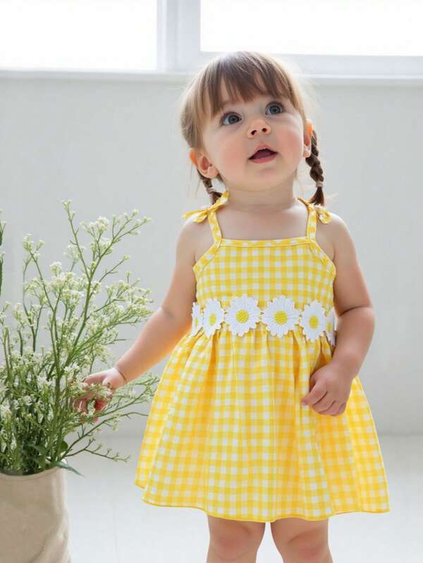 Souflis Souflis Toddler Girls Cute Gingham Pinafore Dress With Applique Decor