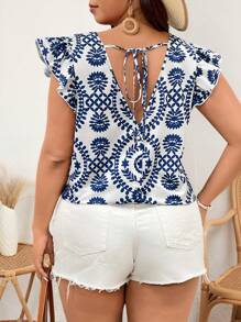 SHEIN Frenchy Blus Wanita Ukuran Besar Motif Tumbuhan dengan Tali Belakang dan Lengan Pendek - Blue and White - View 1
