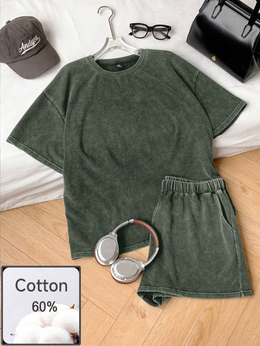 Comfortcana Plus Size 2pcs Set: Black Short Sleeve Round Neck T-Shirt And Shorts,Spring Summer Clothes - Army Green - View 1