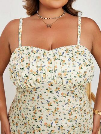 SHEIN CURVE+ 大码碎花印花吊带连衣裙