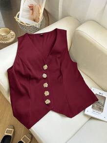 SHEIN Frenchy Chaleco informal decorado con botones metálicos de talla grande
