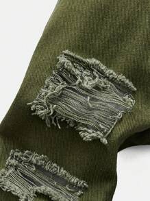 SHEIN Pantalones vaqueros holgados de denim suave con cortes y roturas para niño pequeño en verano - Verde militar - Ver 3