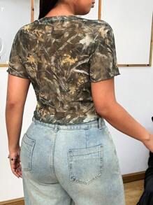 SHEIN EZwear Plus Size Women Translucent Round Neck Short Sleeve Printed Blouse - Multicolor - View 2