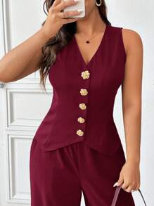 SHEIN Frenchy Chaleco informal decorado con botones metálicos de talla grande