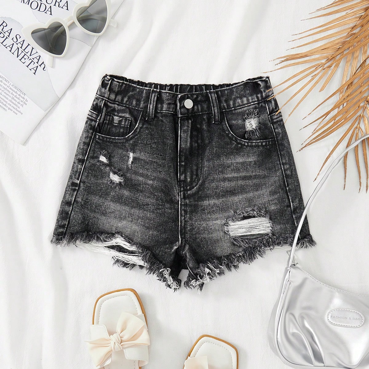 Pantalones cortos vaqueros de cintura alta con lavado sólido y rotos para niña preadolescente, estilo boho casual de verano, con bajo deshilachado y