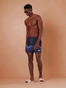 SUMWON Quần short nylon in họa tiết lượn sóng - Màu xanh hải quân - Xem 2