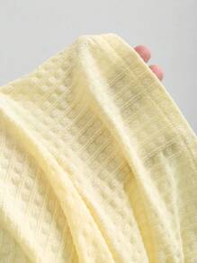 SHEIN Unity 黄色条纹纹理面料 V 领露背系带领不对称下摆紧身吊带背心和紧身褶皱迷你裙 2 件套，休闲度假性感女士夏季日常穿着 - 黃色 - 查看 6