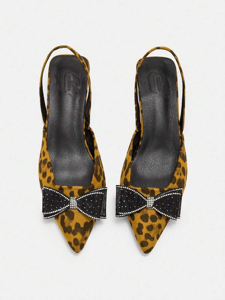 CUCCOO CURVES Wide Fit Pointed Toe High Heel Pumps, Elegant Black Satin Backstrap, Suitable For All Seasons