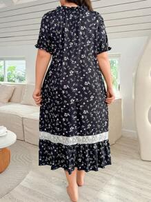 Contrast Color Lace Patchwork Ruffle Hem Plus Size Ditsy Floral Short Sleeve Maxi Dress