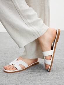 CUCCOO BIZCHIC Women's Comfortable Casual Everyday Flat Sandals, Versatile