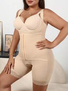 SHEIN Plus Size Minimalist Lace Patchwork Romper - Apricot - View 3