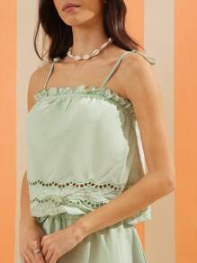 WESTFADE 西部牛仔女郎夏季海滩度假两件套 编织和扇形孔眼 可爱蝴蝶结肩带荷叶边吊带上衣和高腰褶饰荷叶边腰部宽松荷叶边分层迷你裙 - 綠色 - 查看 4