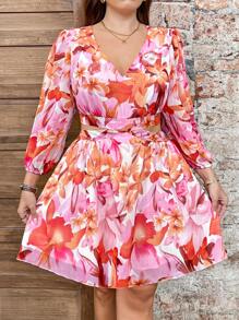 SHEIN Clasi Damen Kleid in Große Größen mit Blume Muster, V-Ausschnitt und 3/4 Ärmeln, geeignet für den Alltag und den Urlaub - Verschiedenfarbig - Übersicht 4
