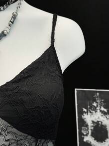 EgrlEra 女士性感蕾丝喇叭迷你连衣裙 - 黑色 - 查看 8