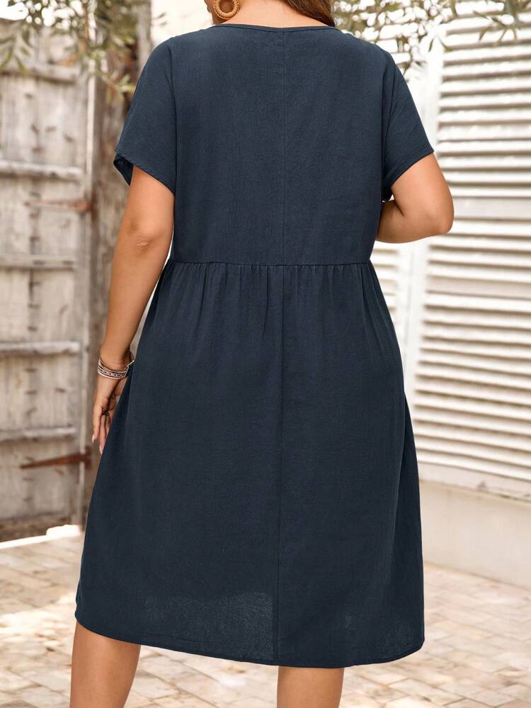 Plus Size Countryside Vacation Comfortable And Casual Raglan Sleeve Dark Blue Waist Section Split Small Pleated Plus Size Short Dress Suitable For Spring And Summer Boho Women's Clothing