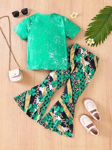 Camisa T de Manga Curta de Gola Redonda Verde Verão para Meninas, Combinada com Calça Flare com Estampa de Trevo e Estampa de Onça, Adequada para Usar no Dia de São Patrício