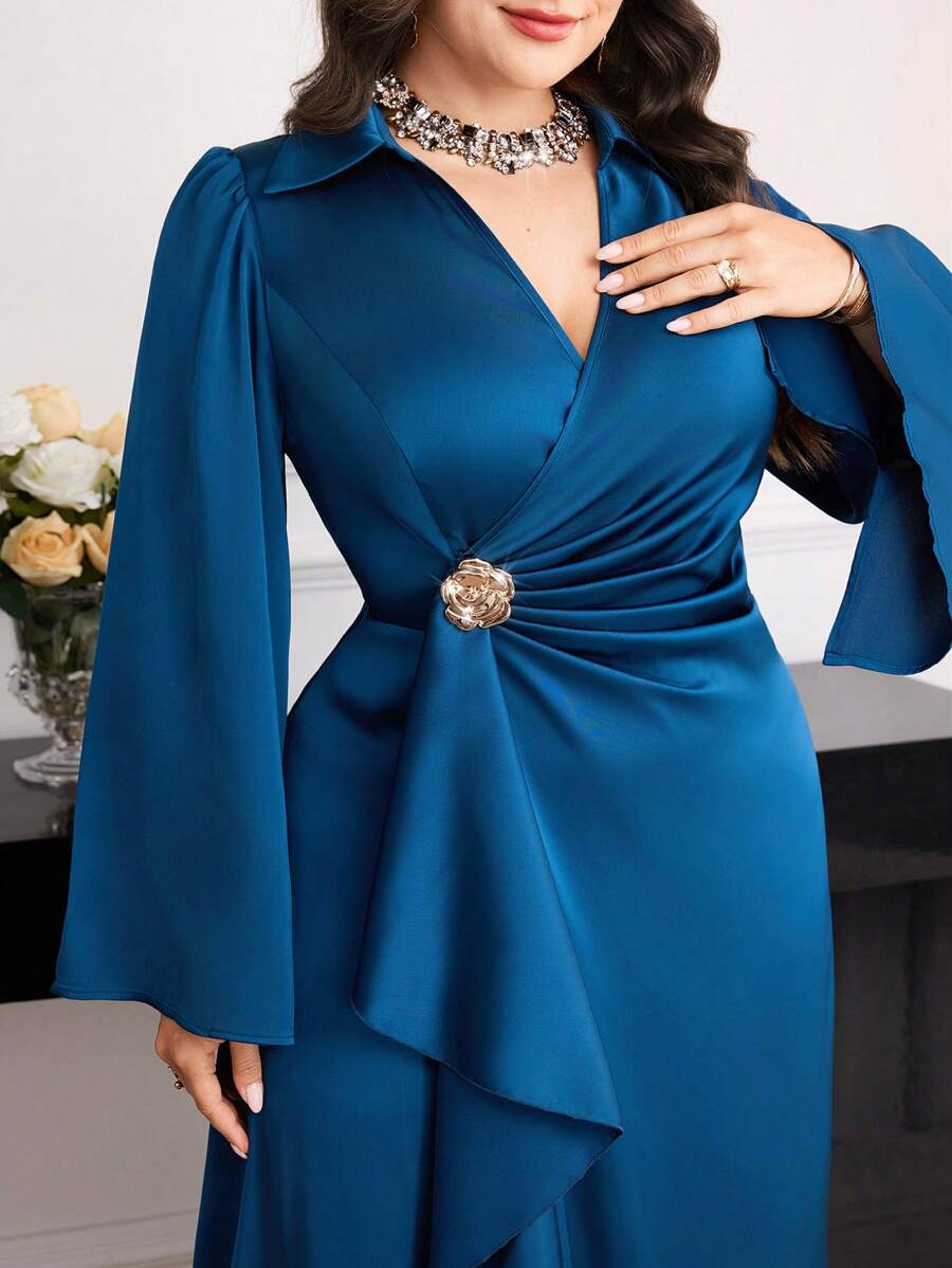 Modelyn Váy dài tay màu trơn cổ chữ V cỡ lớn, tối giản và thời trang cho mùa hè - Màu xanh lam - Xem 1
