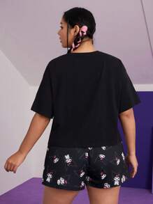 HELLO KITTY AND FRIENDS | SHEIN 大码女式夏季可爱卡通印花短袖上衣和短裤黑色睡衣套装 - 黑色 - 查看 2