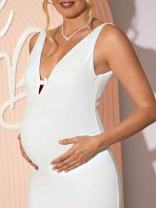 Loomaby Pregnant Women Solid Color Deep V Slim Fit Elegant Sleeveless Dress Maternity Dress