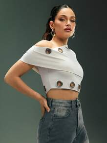 Denimoi Fashion Asymmetrical Neck Eyelet Hardware Crop Top - White - View 5
