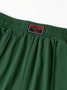 Manfinity Campus Court 2 件男士运动休闲印花 T 恤套装 - 墨綠色 - 查看 5