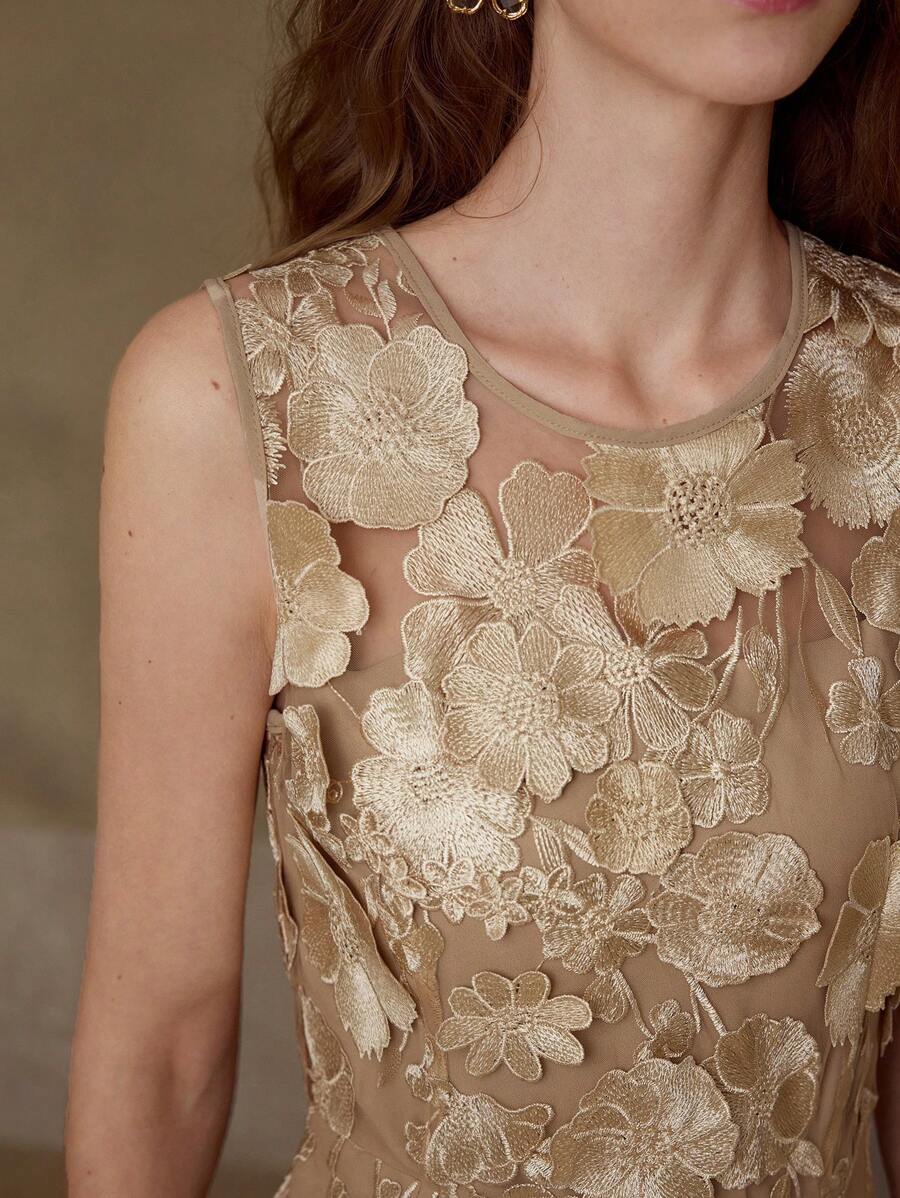 MOTF PREMIUM FLORAL EMBROIDERY SLEEVELESS DRESS - Apricot - View 2