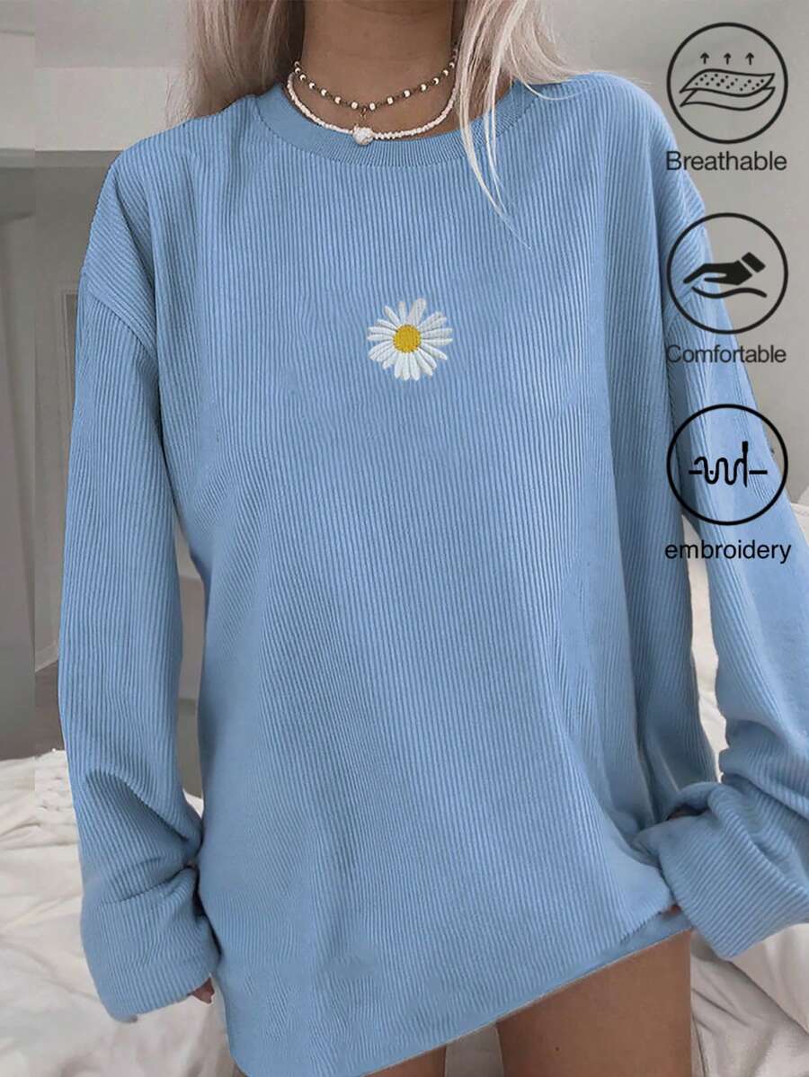 INAWLY Camiseta con bordado floral, escote caído y estampado gráfico para mujeres - Azul - Ver 1