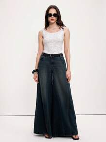 Chiquease 白色圆领水钻无袖弹力贴身短款吊带背心汗衫，可作为外套穿着 - 白色 - 查看 6