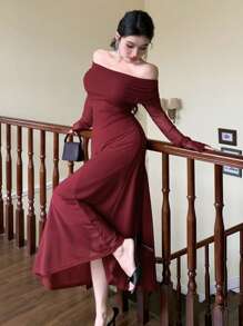 DAZY Vestido midi elegante de un solo hombro de unicolor para invitados de boda, vestido de graduación elegante de primavera/otoño, vestido de boda de manga larga para mujeres, nuevo año - Burdeos - Ver 4