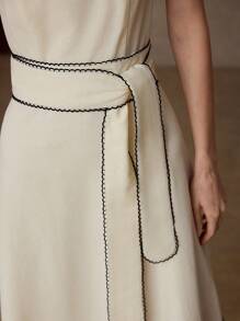 MOTF PREMIUM 撞色饰边束带连衣裙 - 杏色 - 查看 7