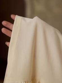 MOTF PREMIUM 褶饰荷叶边上衣 - 杏色 - 查看 8