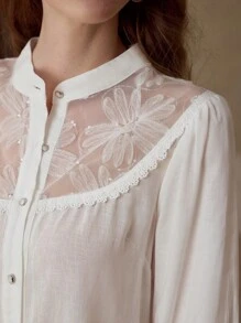 MOTF PREMIUM LINEN CONTRAST GUIPURE LACE TOP