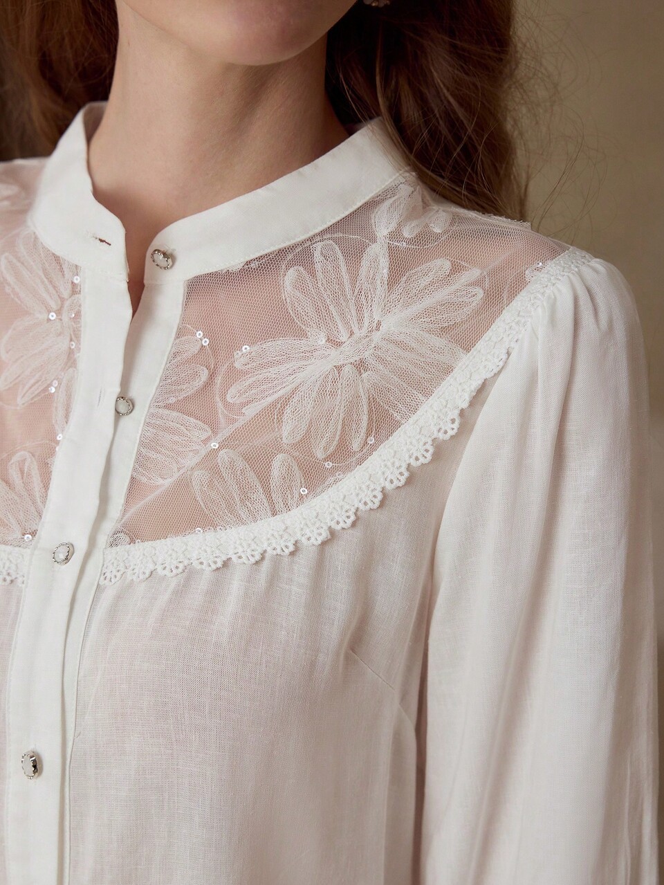 LINEN CONTRAST GUIPURE LACE TOP