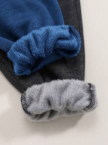 SHEIN 嬰兒男寶寶裝裝飾性編織標籤彈性口袋長褲套裝 - 彩色 - 查看 3