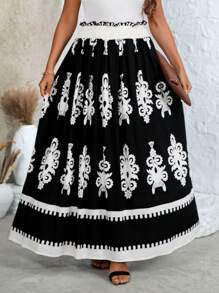 SHEIN Clasi Plus Size Women Floral Print Frill Trim Casual A-Line Skirt - Black - View 3
