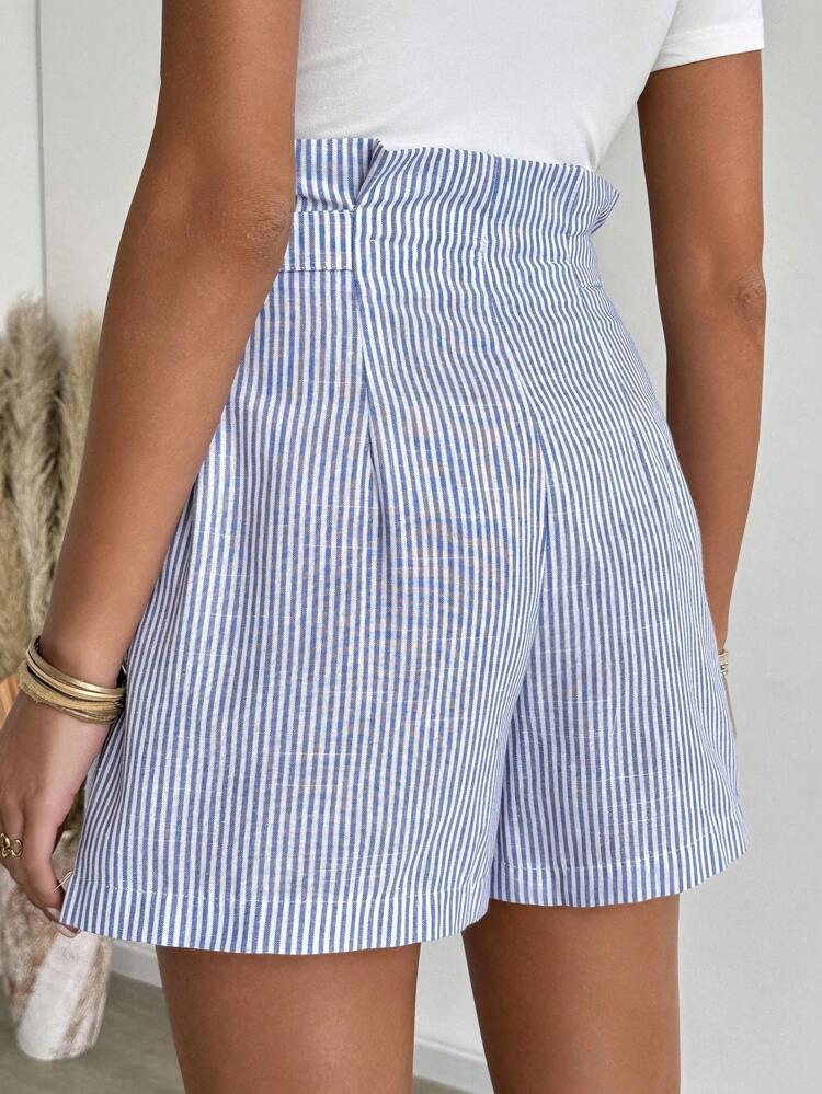 Women Striped Simple Fashion Shorts, Suitable For Summer