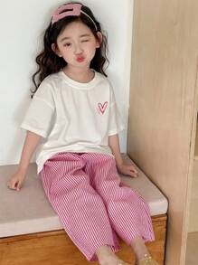 Dazy Kids Bộ đồ ngủ quần sọc in hình trái tim cho bé gái - Đỏ và trắng - Xem 5