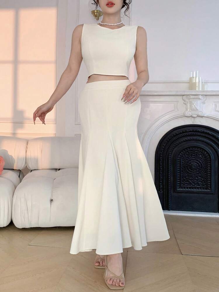 2pcs/Set Women Solid Crew Neck Sleeveless Crop Top And Fish Tail Midi Skirt Outfit