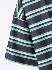 SHEIN 青少年男孩条纹短袖圆领 T 恤和短裤休闲装 - 黑色 - 查看 7